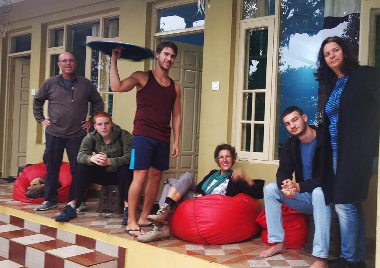 ダラムシャーラー The Unmad - Dharamkot Bed & Breakfast エクステリア 写真