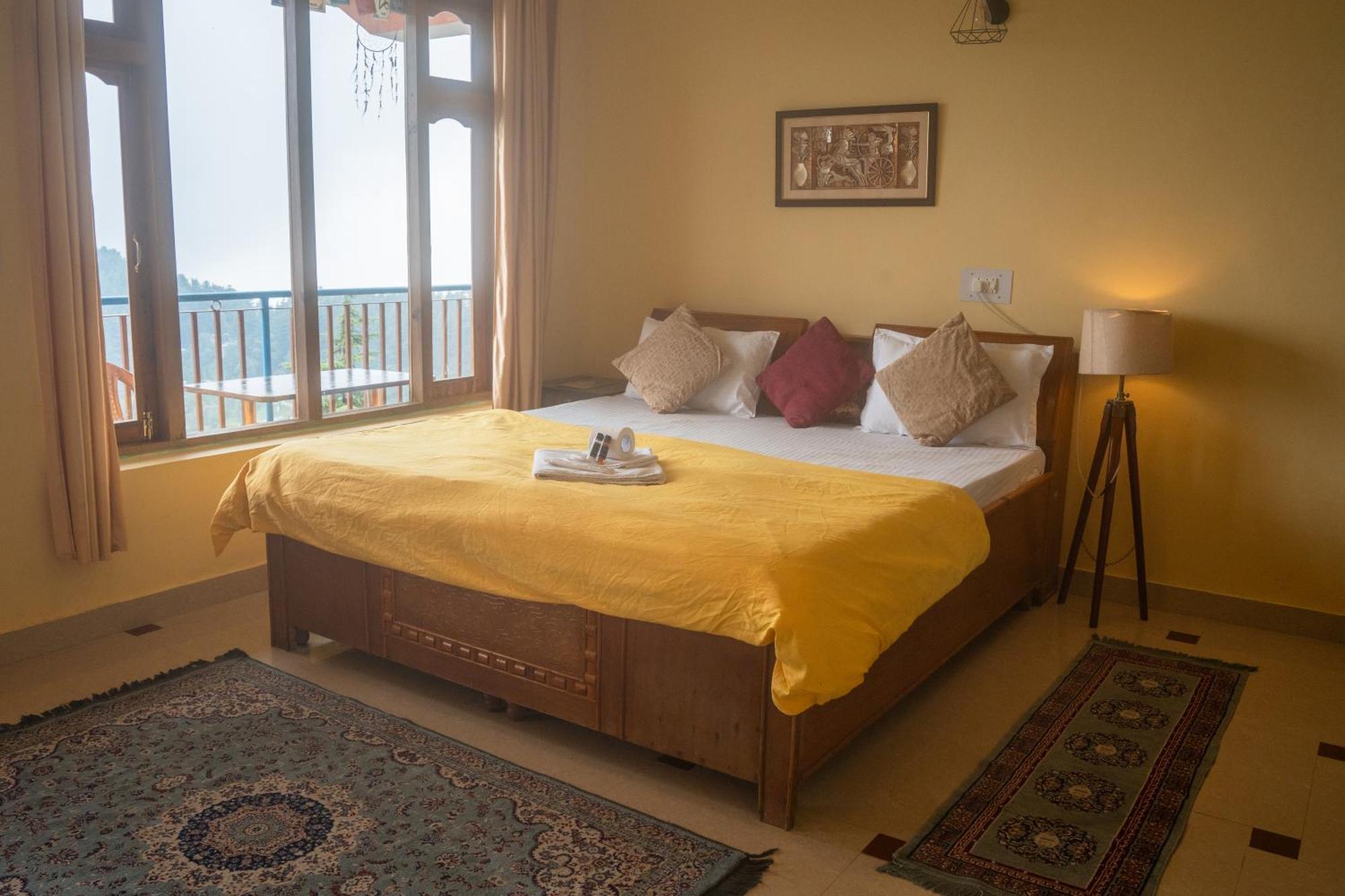 ダラムシャーラー The Unmad - Dharamkot Bed & Breakfast エクステリア 写真